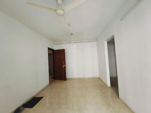 Room in 1.5 BHK Apartment at Lodha Palava City Lakeshore Greens, Dombivli East – for Sale
