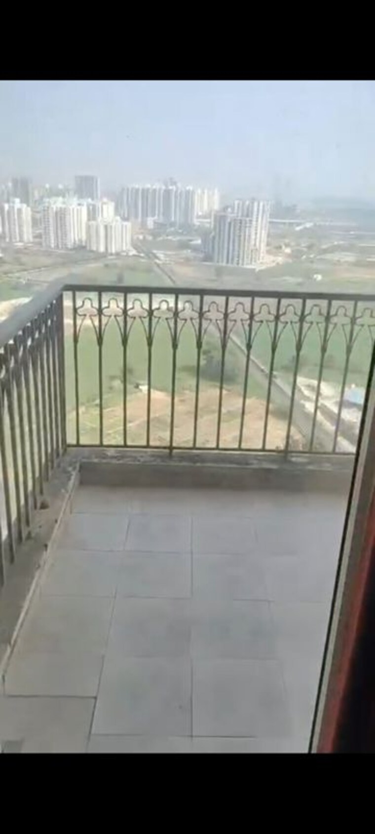 Balcony, dlf-regal-gardens 3 Bedroom 1721 Sq.Ft. Apartment In Sector 90 Gurgaon 9961015