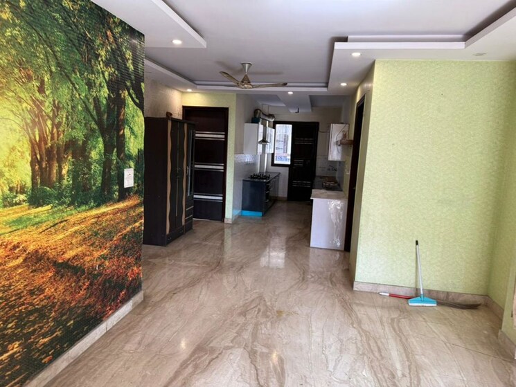  Parking, rwa-apartments-sector-45 3 Bedroom 2190 Sq.Ft. Builder Floor In Sector 45 Noida 9961042