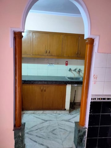 Bedroom in 2 BHK Builder Floor at Vaishali Sector 5 – for Rent