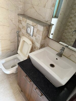 Master Bedroom in 3 BHK Builder Floor at RWA Apartments Sector 45, Sector 45 – for Rent