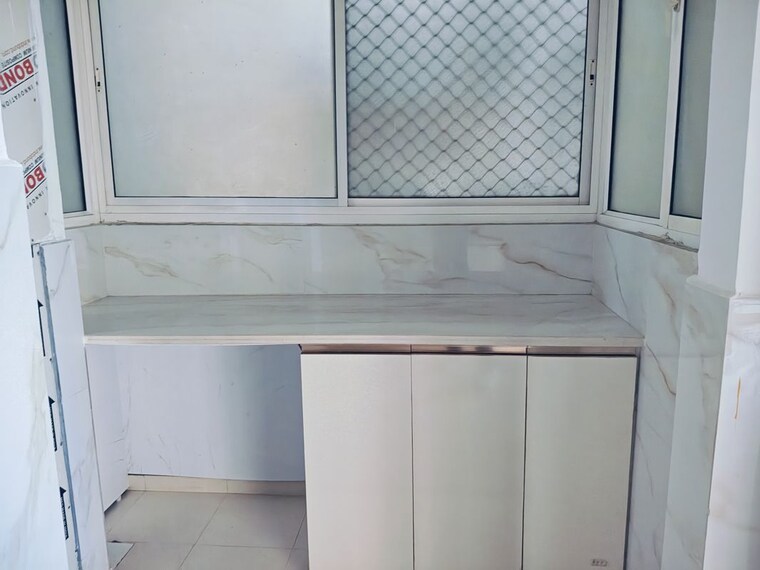 Kitchen, prateek-grand-city 2 Bedroom 970 Sq.Ft. Apartment In Siddharth Vihar Ghaziabad 9961076