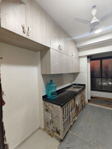 Kitchen in 3 BHK Apartment at Kalpataru Mugnus, Bandra East – for Rent