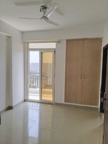 2 BHK + Study Room Apartment For Sale in Amrapali Enchante