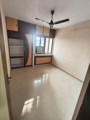 Bedroom in 2 BHK Apartment at Happy Valley, Manpada – for Rent