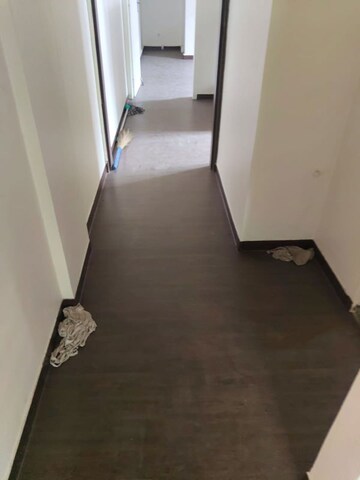 2 BHK Apartment For Rent in Amanora Gold Towers, Hadapsar