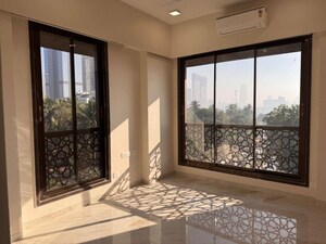 Bedroom in 2.5 BHK Apartment at Alamdar The Auro, Lower Parel – for Rent