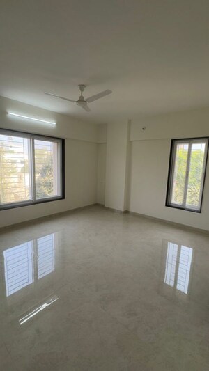 Room in 3 BHK Apartment at Sahil Apartment Anudh, Aundh – for Sale