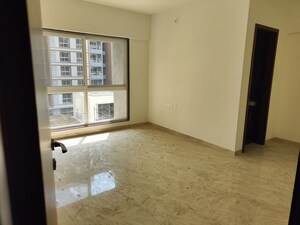 Room in 3 BHK Apartment at Shubh Nirvana, Viman Nagar – for Sale