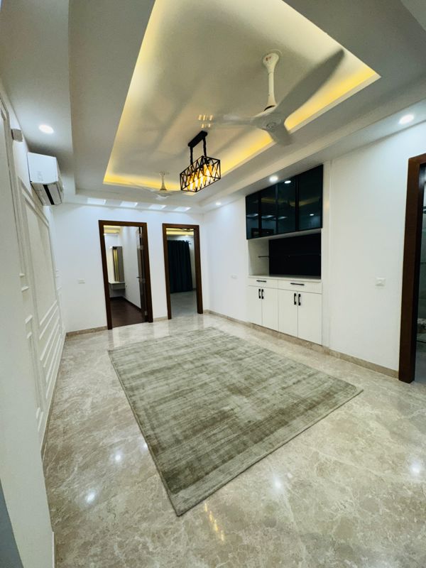 3 BHK + Pooja Room Builder Floor For Sale in South City 2