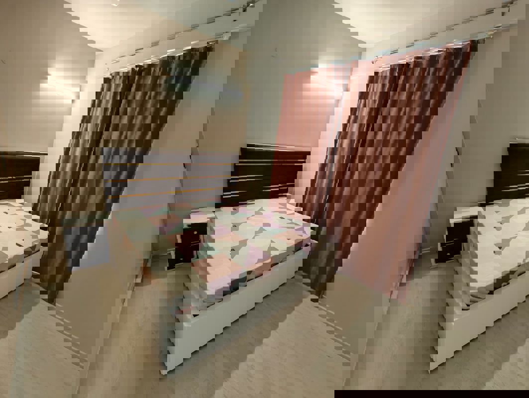 Bedroom in 3 BHK Apartment at Smart World Orchard, Sector 61 – for Rent