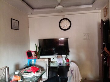 Furnished Amenities in 2 BHK Apartment at Geeta Nagar CHS, Mira Road – for Rent