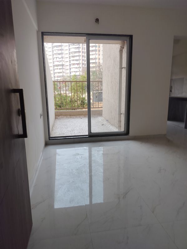 1 BHK + Pooja Room,Extra Room Apartment For Sale in Metropolis Bayside