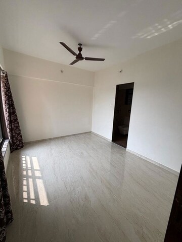 Room in 2 BHK Apartment at Chaitanya Anand Lunkhod CHSL, Andheri West – for Rent