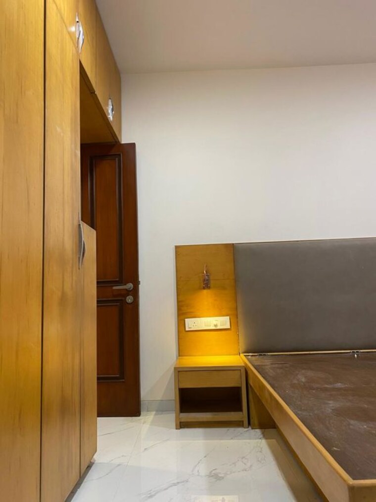 undefined, oshiwara 2 Bedroom 750 Sq.Ft. Apartment In Oshiwara Mumbai 9961302