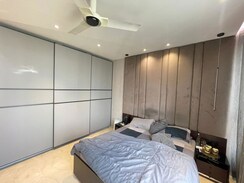 3 BHK Apartment For Sale in Oberoi Realty Esquire