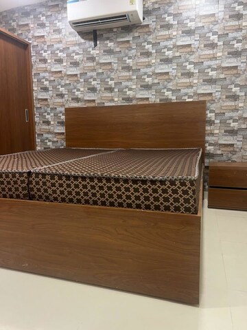 Bedroom in 1 BHK Apartment at Vip Road – for Rent