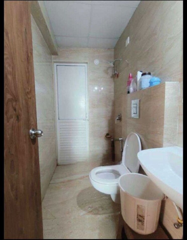 Bathroom, amrapali-verona-heights 2 Bedroom 1000 Sq.Ft. Apartment In Tech Zone 4 Greater Noida Greater Noida 9961642
