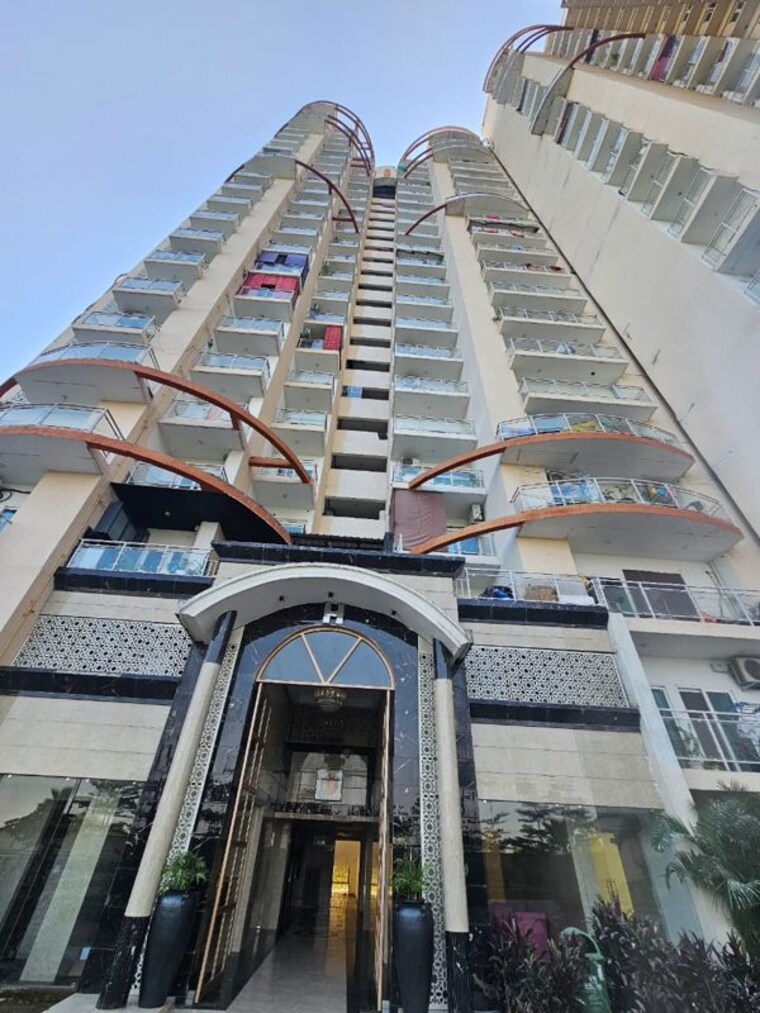 Exterior View, samridhi-luxuriya-avenue 3 Bedroom 1625 Sq.Ft. Apartment In Sector 150 Noida 9961651