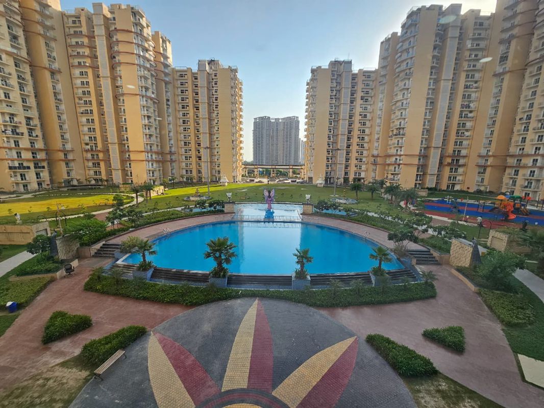 3 BHK Apartment For Sale in Samridhi Luxuriya Avenue