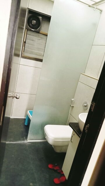 2 BHK Apartment For Rent in Amanora Future Towers, Hadapsar