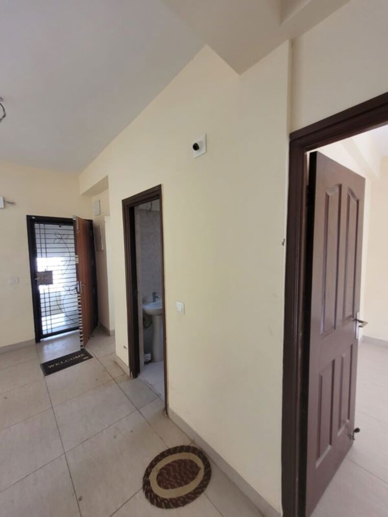 Other, wave-prime-floors 3.5 Bedroom 287 Sq.Yd. Builder Floor In Wave City Ghaziabad 9961673