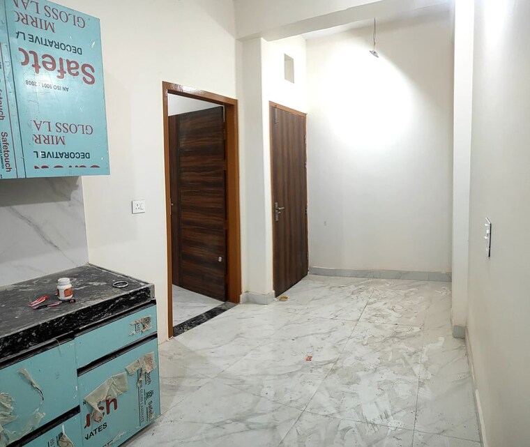 Room, sector 23a 1 Bedroom 520 Sq.Ft. Builder Floor In Sector 23a Gurgaon 9961676