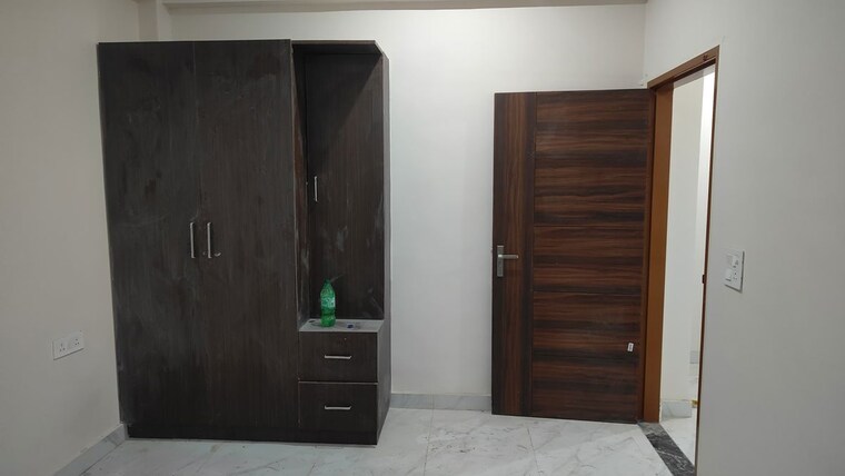 Room, sector 23a 1 Bedroom 520 Sq.Ft. Builder Floor In Sector 23a Gurgaon 9961676
