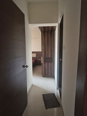 Bathroom in 2 BHK Apartment at Amanora Elivate Tower, Hadapsar – for Sale
