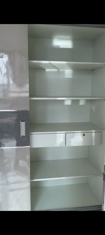 Furnished Amenities in 2 BHK Apartment at Hiranandani Delanna, Ghodbunder Road – for Rent