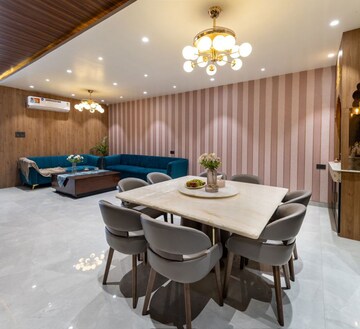 Master Bedroom in 6+ BHK Villa at New Rajendra Nagar – for Sale