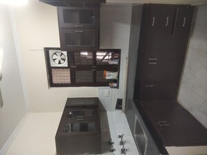 Furnished Amenities in 1 BHK Independent House at Sector 9 – for Rent