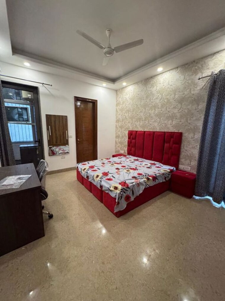 Bedroom, saket 3 Bedroom 1500 Sq.Ft. Builder Floor In Saket Delhi 9961740