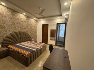 3 BHK Builder Floor For Rent in Saket