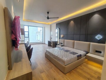 Bedroom in 4 BHK Builder Floor at BPTP Astaire Gardens, Sector 70a – for Sale