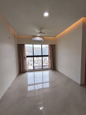 Room in 2 BHK Apartment at Godrej Urban Park, Chandivali – for Rent