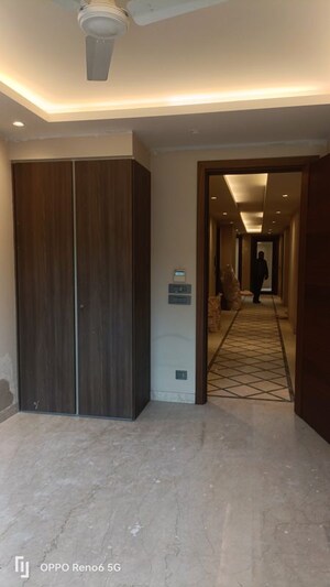 Building Lobby in 4 BHK Builder Floor at Greater Kailash I – for Rent