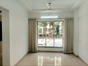 Room in 3 BHK Apartment at Builtron Ambaji Apartment, Mulund West – for Rent