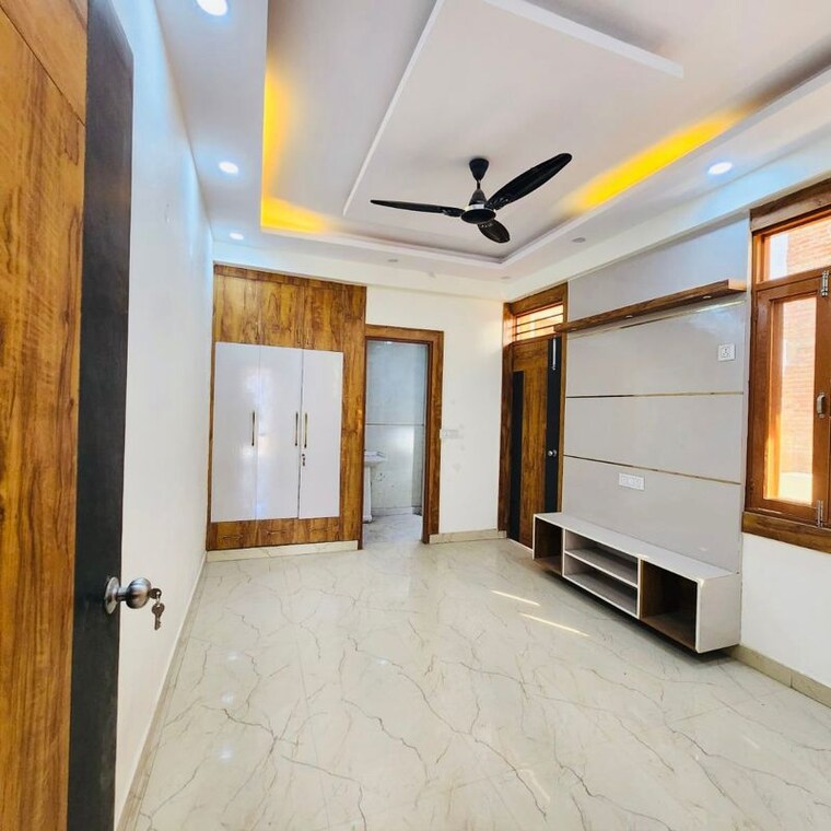 Room, industrial area 3 Bedroom 1723 Sq.Ft. Builder Floor In Industrial Area Ghaziabad 9961896