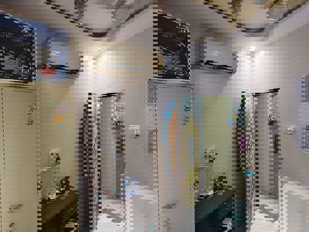 1 BHK 550 Sq.Ft. Apartment in Ashwamedh CHS Sewri 