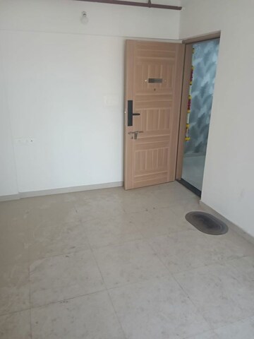 Room in 1 BHK Apartment at Lodha Panacea 1, Dombivli East – for Rent