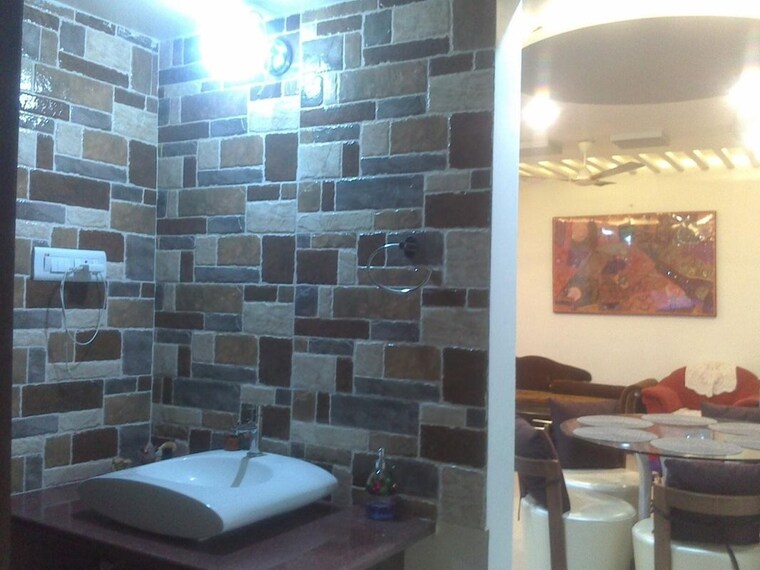 Bathroom, park-express 3 Bedroom 1030 Sq.Ft. Apartment In Baner Pune 9946965