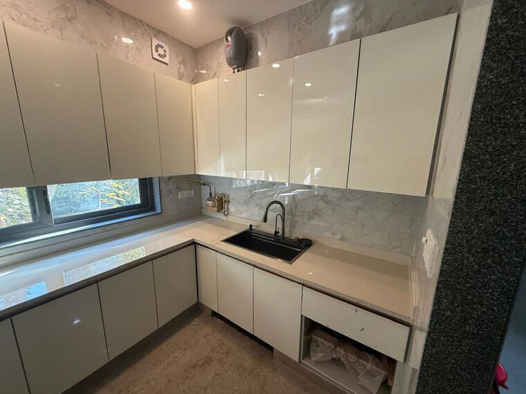 Kitchen, saket 3 Bedroom 1950 Sq.Ft. Builder Floor In Saket Delhi 9962218