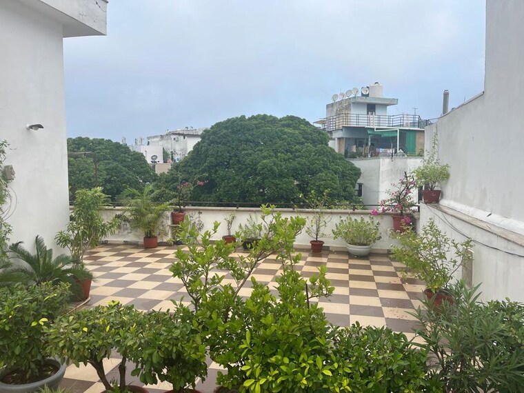 Exterior View, panchsheel park 4 Bedroom 5500 Sq.Ft. Apartment In Panchsheel Park Delhi 9962220