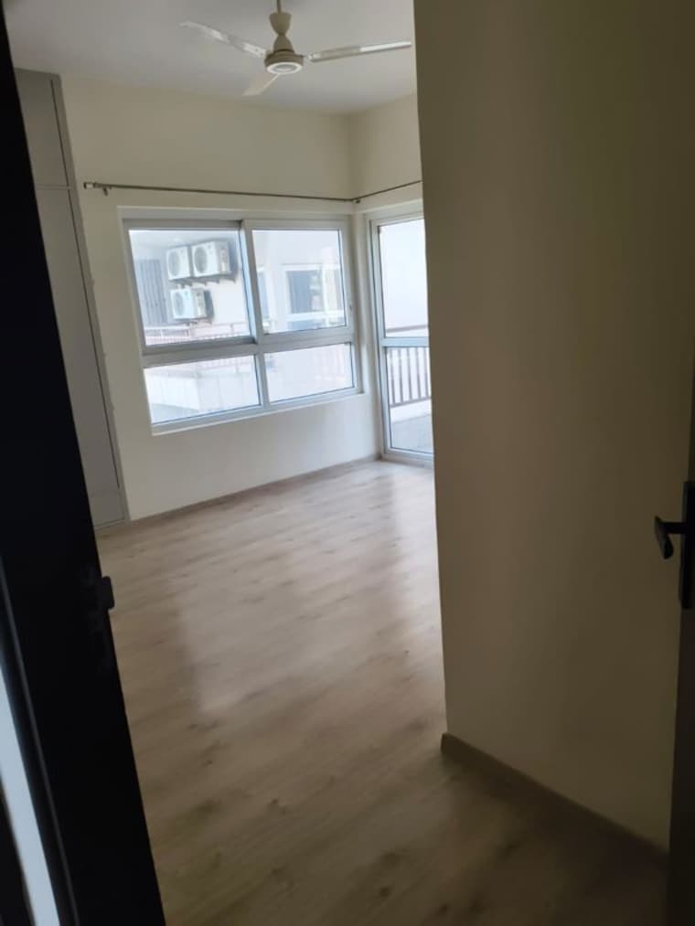 Room, adani-oyster-grande-phase-2 3 Bedroom 1750 Sq.Ft. Apartment In Sector 102 Gurgaon 9962166