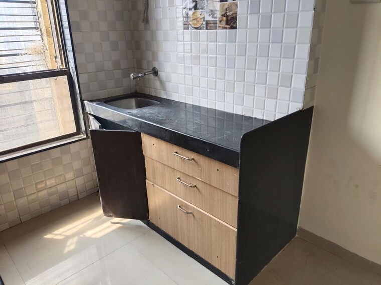 Kitchen, neha-galaxy 1 Bedroom 650 Sq.Ft. Apartment In Prabhadevi Mumbai 9962322
