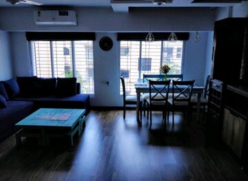 Living Room in 2 BHK Apartment at Andheri West – for Rent