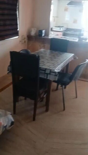 Team Area in 4 BHK Apartment at Bikar Nivas, Bhawanipore – for Sale