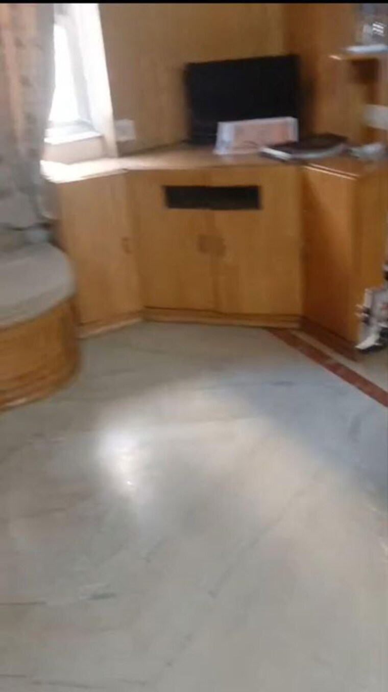 Room, bikar-nivas 4 Bedroom 2100 Sq.Ft. Apartment In Bhawanipore Kolkata 9962265