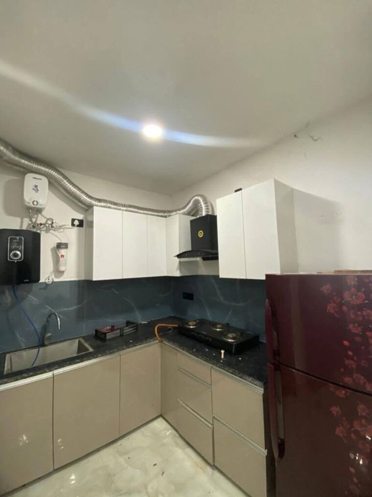 Kitchen, palm-residency-chhatarpur 1 Bedroom 500 Sq.Ft. Builder Floor In Chattarpur Delhi 9962366